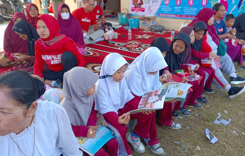Layanan Perpustakaan Keliling Diserbu Anak-anak PAUD